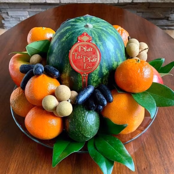 Bay qua len ban tho Tet, lieu co nen chung qua dua hau?-Hinh-3