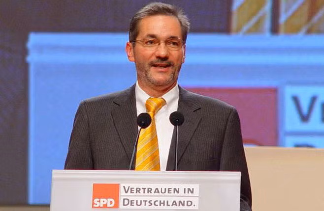 Chính trị gia Đức Matthias Platzeck.