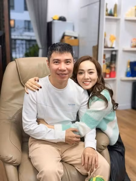 Bo chong tam su voi Ngoc Ha, dan do Cong Ly mot dieu-Hinh-2