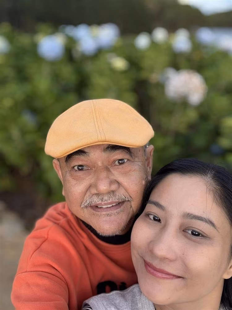 NSND Viet Anh hay dang anh ben co gai tre-Hinh-2