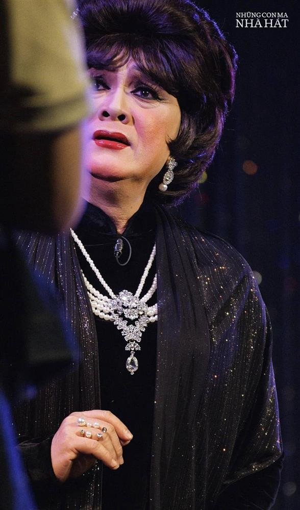 NSƯT Hữu Châu công tử nhà giàu sa cơ, U60 không vợ con - Hình 6 NSUT Huu Chau cong tu nha giau sa co, U60 khong vo con-Hinh-6