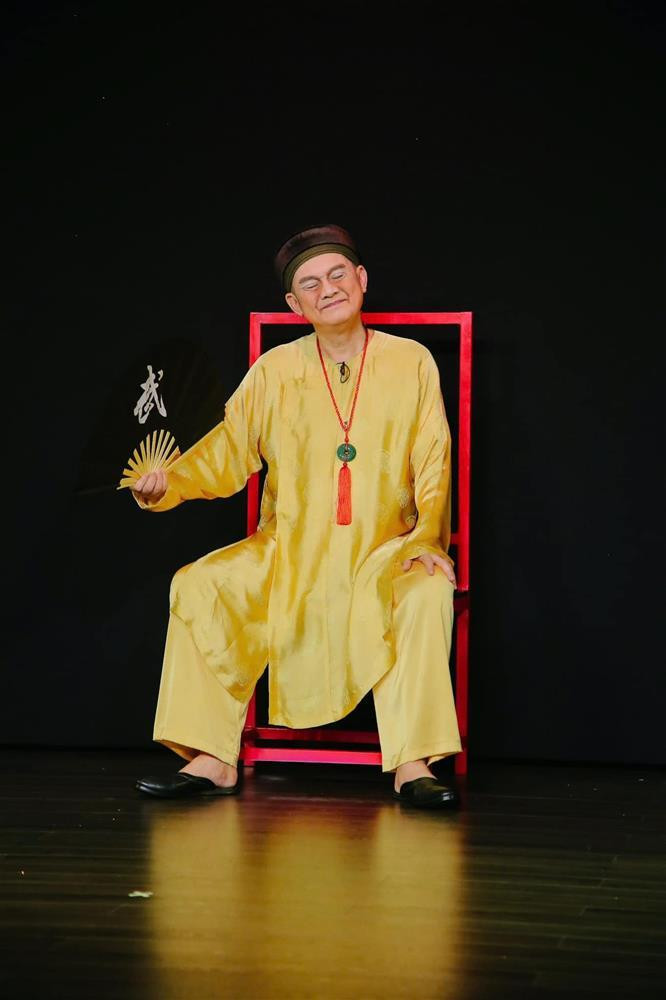 NSƯT Hữu Châu công tử nhà giàu sa cơ, U60 không vợ con - Hình 8 NSUT Huu Chau cong tu nha giau sa co, U60 khong vo con-Hinh-8