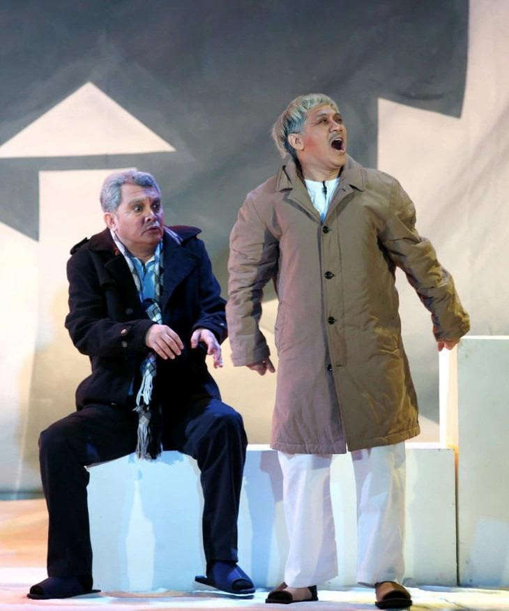 Trên hành trình nghệ thuật của mình, nghệ sĩ ghi dấu ấn với khán giả qua các vở kịch Dạ cổ hoài lang, Cậu đồng, 12 bà mụ, Ngôi nhà không có đàn ông, Hợp đồng mãnh thú, Tấm Cám, series kịch thiếu nhi Ngày xửa ngày xưa. Nghệ sĩ còn góp mặt trong các phim truyền hình, điện ảnh như Mùi ngò gai, Chàng trai năm ấy, Tấm Cám chuyện chưa kể, Ngôi nhà bươm bướm... 