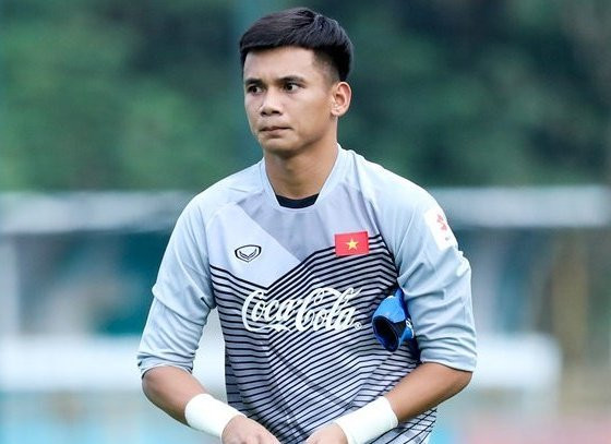 HLV Park Hang-seo loai ai sau chuyen tap huan HQ?