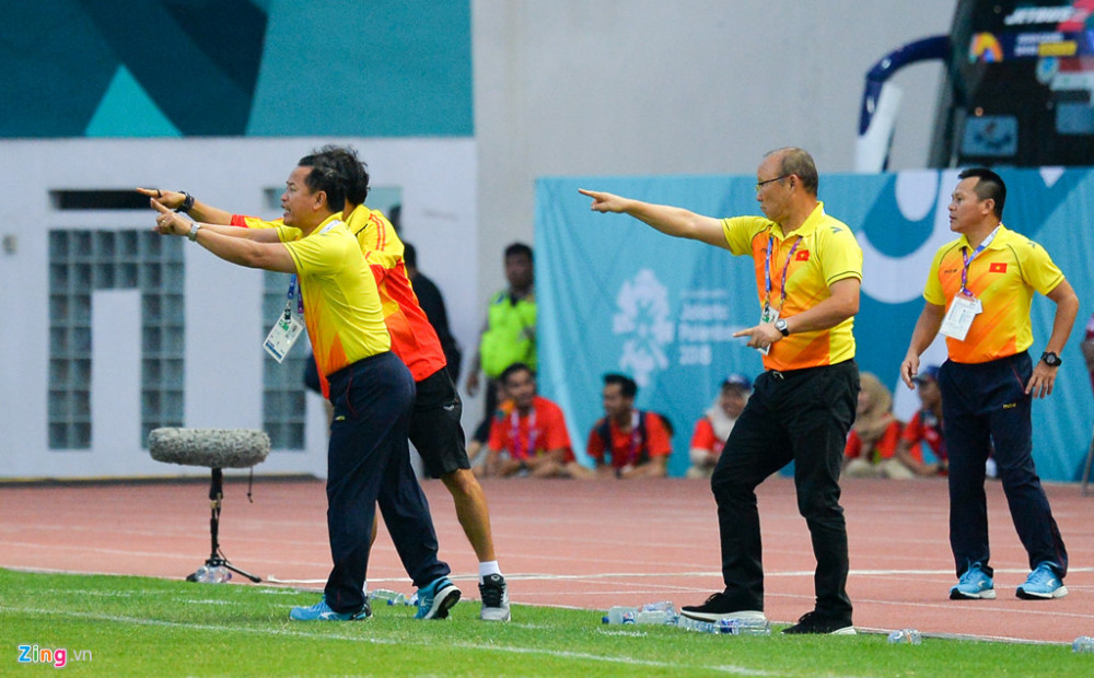 HLV Park Hang Seo bat mi 4 yeu to tao nen 'tinh than Viet'-Hinh-3