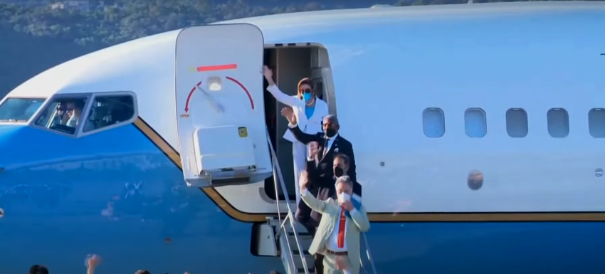 Ba Pelosi roi Dai Loan, tiep tuc chuyen cong du chau A