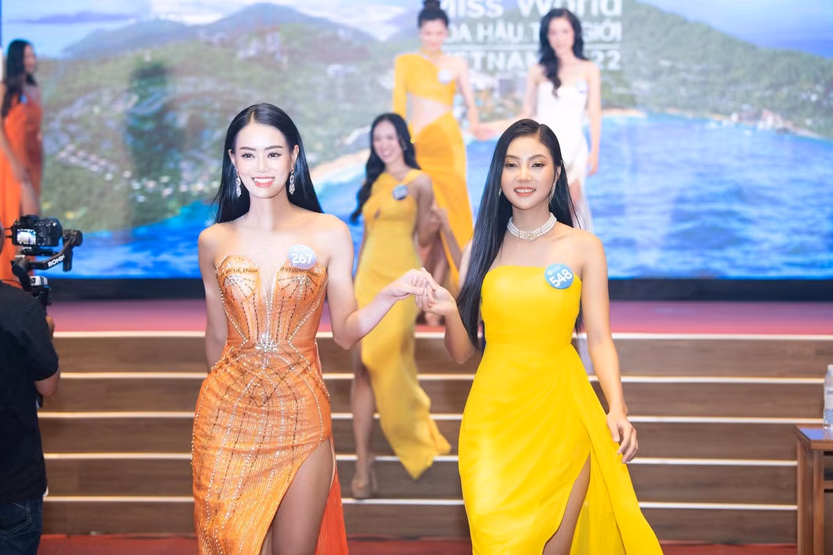 Thương vụ bạc tỷ sau cuộc thi hoa hậu ở Việt Nam ảnh 2