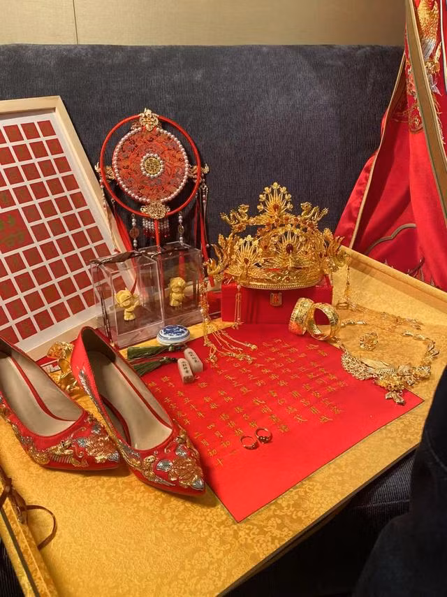 Nu sinh kiem bon tien nho lam phu dau, kiem duoc ban trai o dam cuoi-Hinh-7