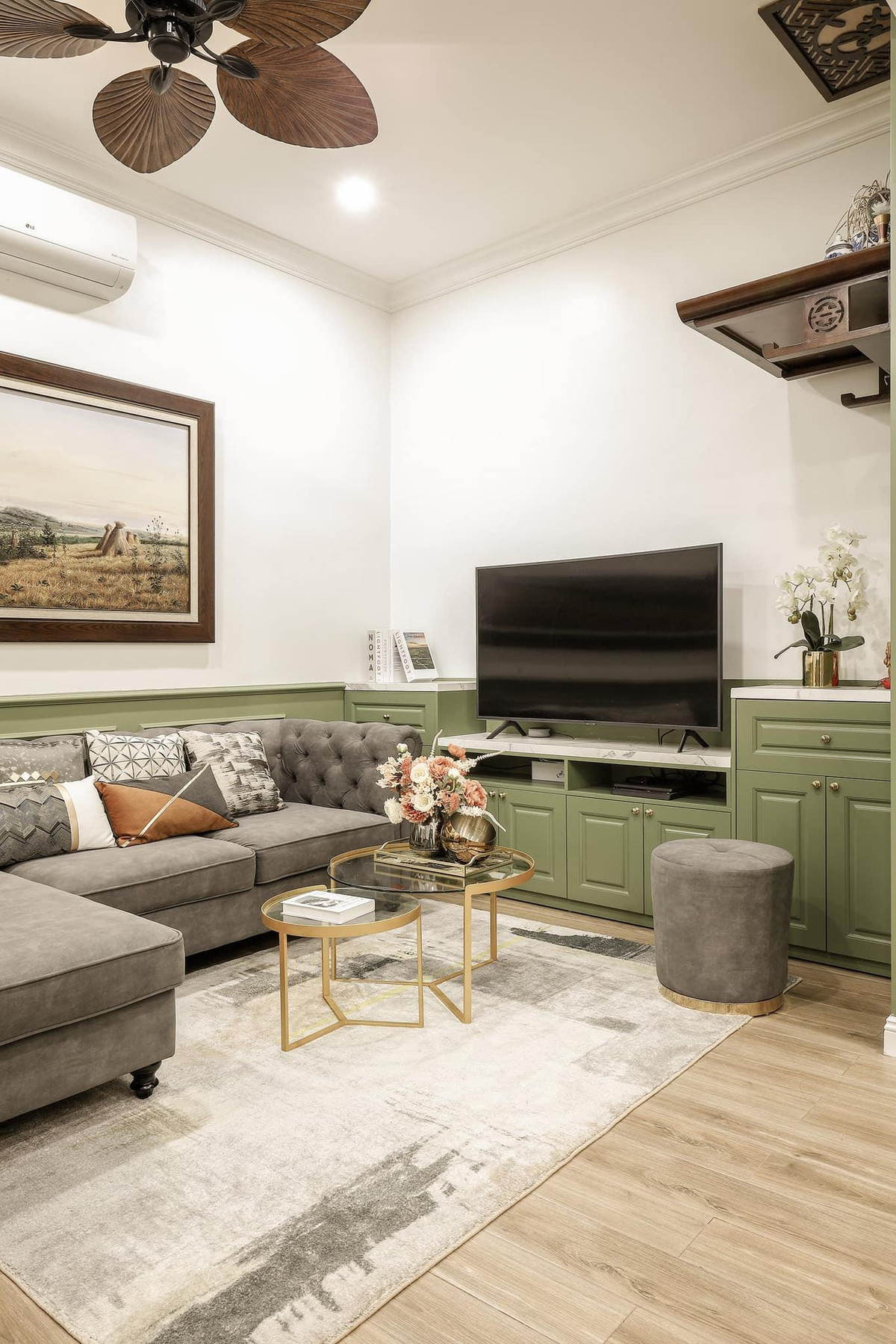 Cai tao nha pho chat mau xanh com theo phong cach co dien-Hinh-3