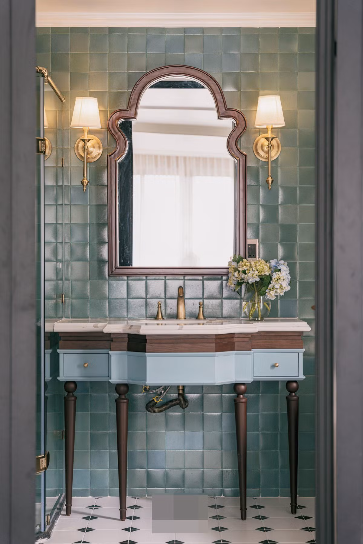 Ngoi nha o Hai Duong hoa khong gian co kinh nhu lau dai nuoc Anh-Hinh-19