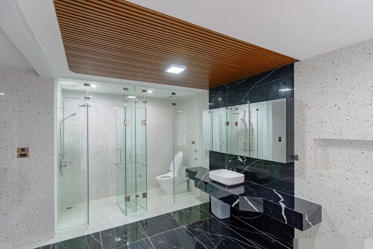 10 nam ngay cuoi, chong tang vo can villa tren doi-Hinh-19