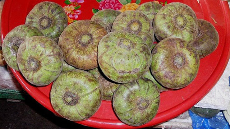 Trên sàn thương mại điện tử còn có loại vả sấy khô nhập khẩu có giá bán lên tới 200.000 đồng/kg.