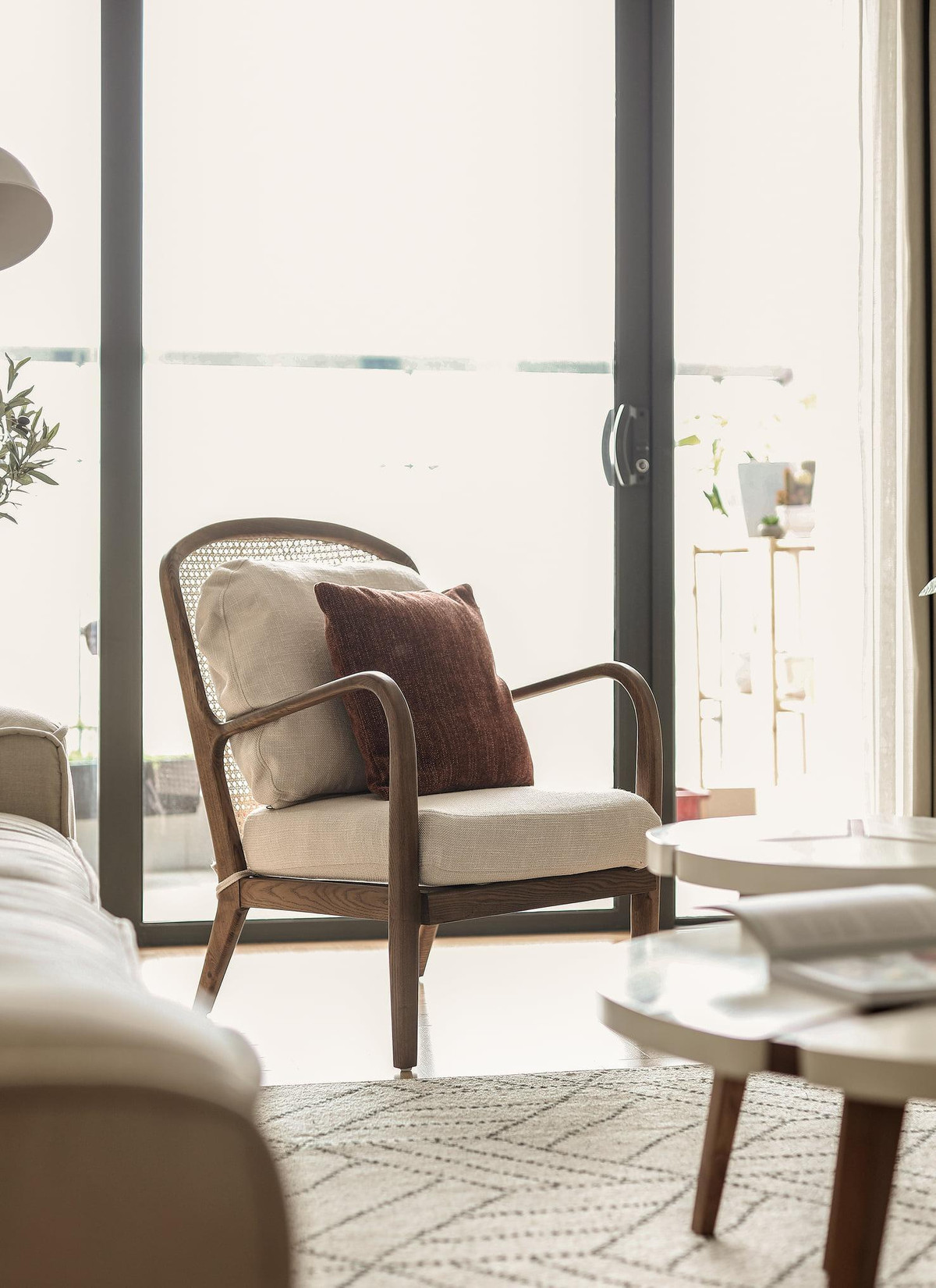 Can ho thoang mat, cam giac ‘nhe nhu dai lua’ voi gam mau be nhat-Hinh-6