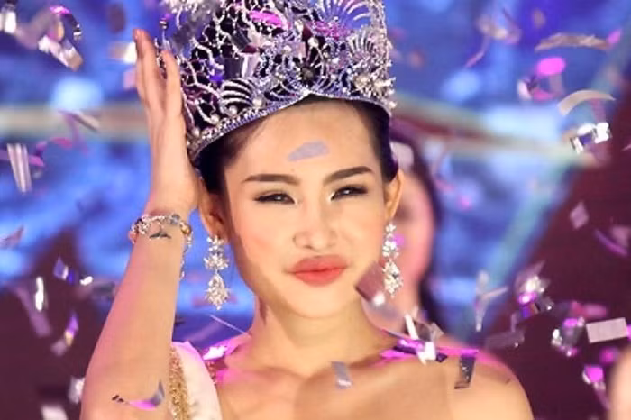 Chuyen tinh cua HH Dai duong: Dang Thu Thao lan dan vi tinh, Ngan Anh sap len xe hoa-Hinh-3