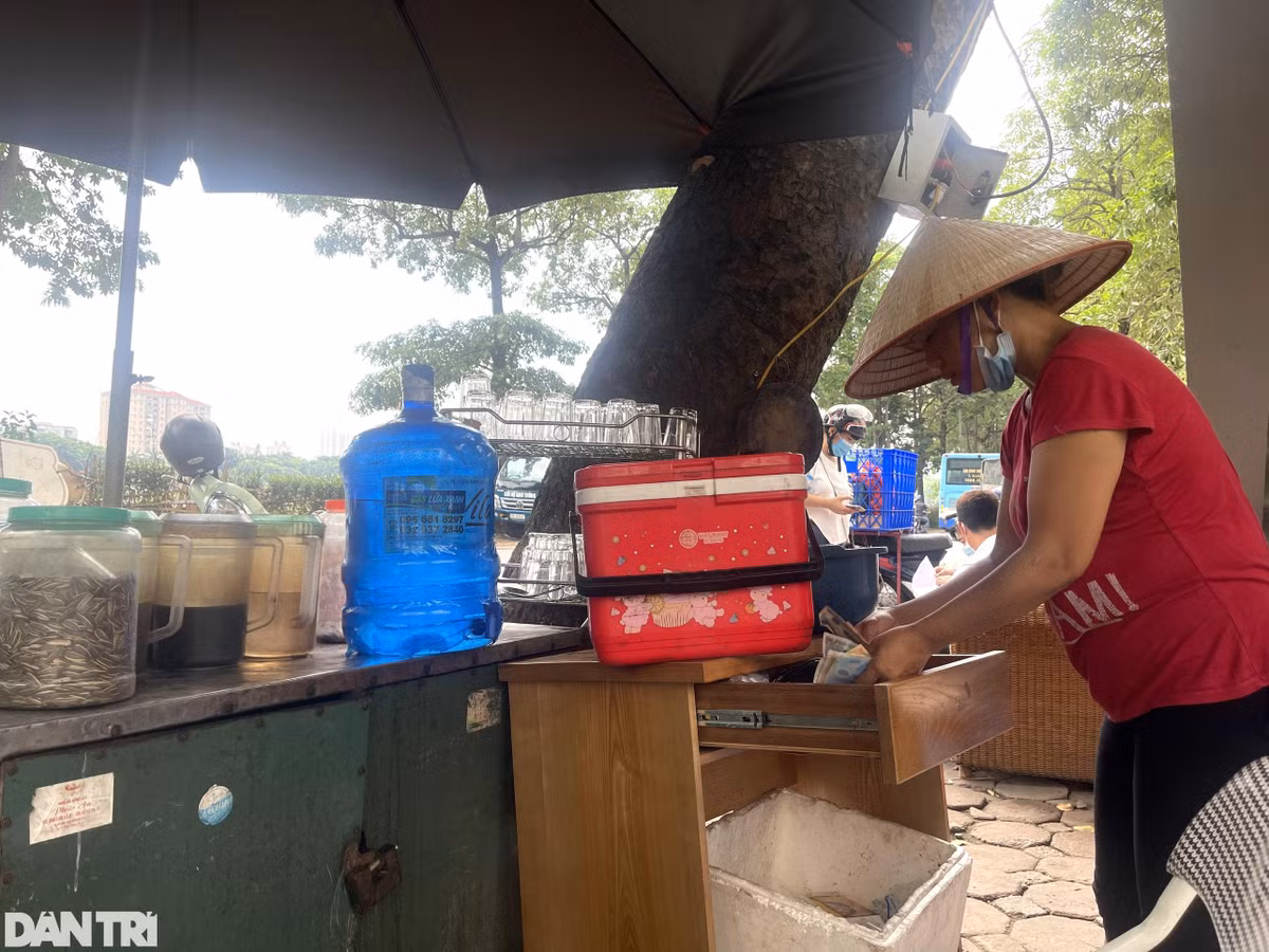 Bán nghìn cốc nước ngày nóng, chủ quán ở Hà Nội kiếm 50 triệu đồng/tháng ảnh 4