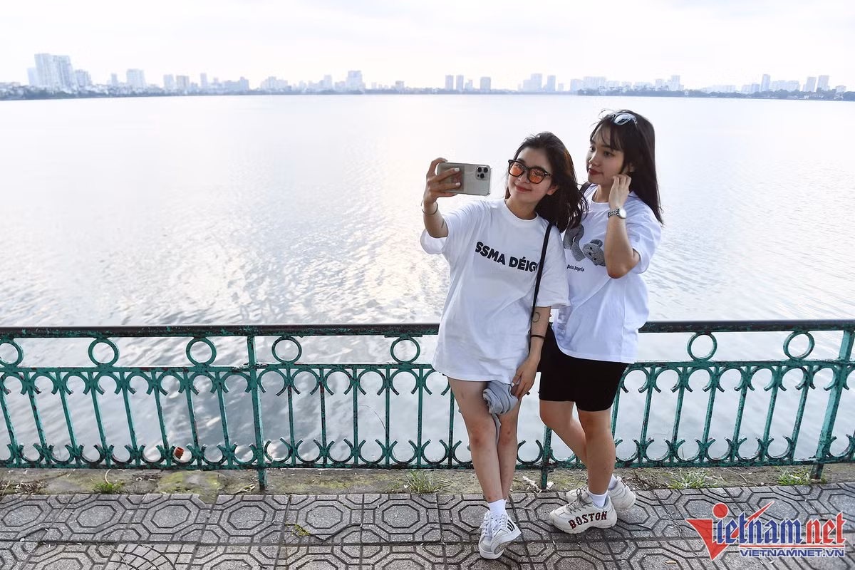 Le Quoc khanh 2/9, nguoi lao dong duoc nghi 4 ngay