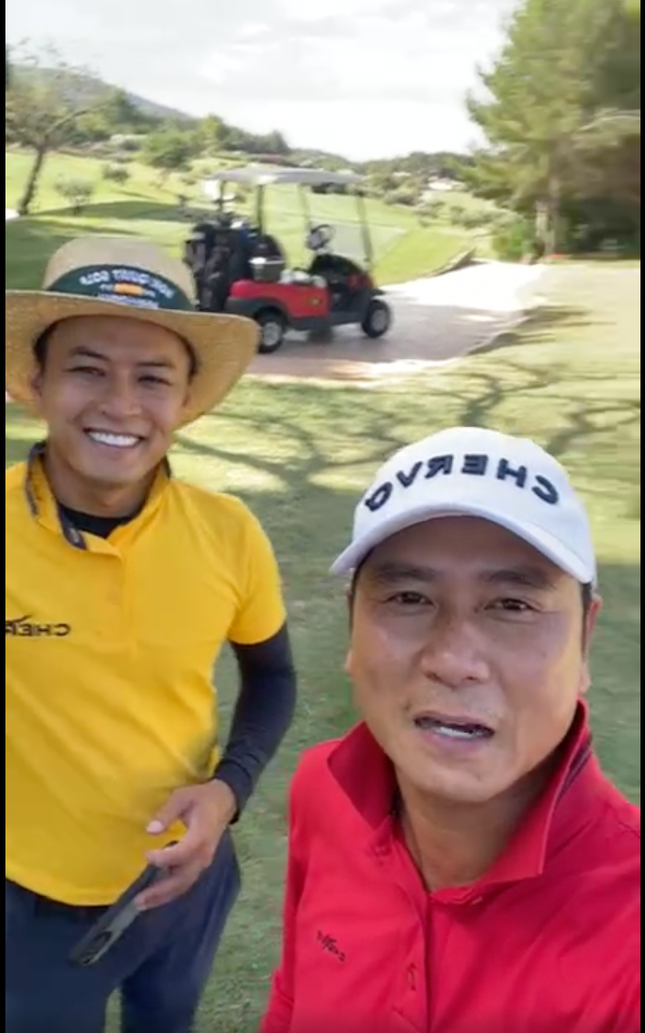 Tam dung cong tac cua Ho Hoai Anh tai Hoc vien Am nhac Quoc gia Viet Nam