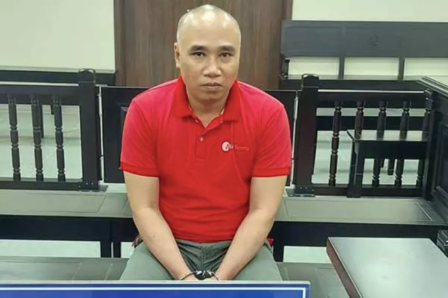 Che bien ruou bang nuoc la voi con ban khien 3 nguoi chet vi ngo doc