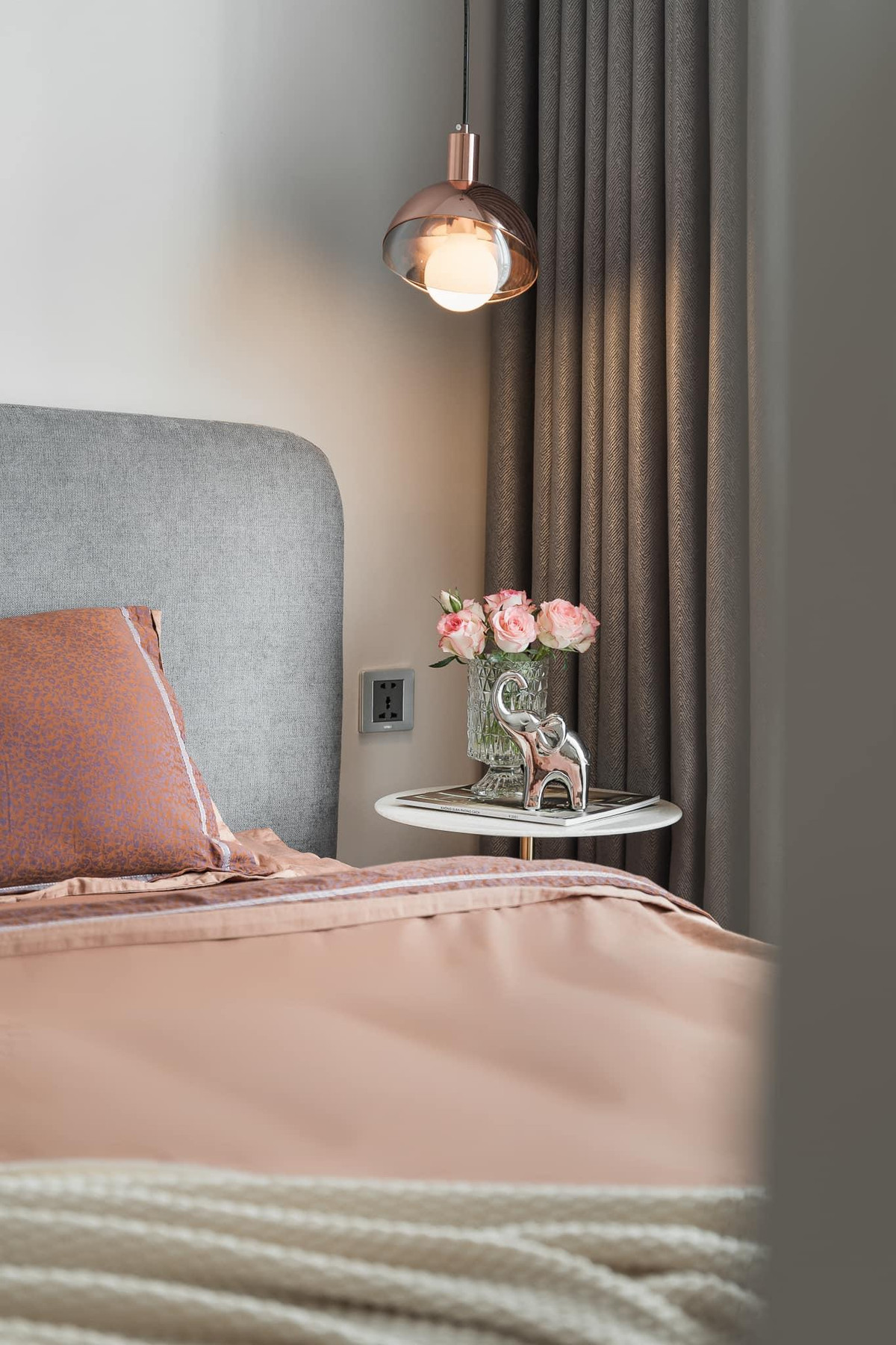 Can ho pha tron hai phong cach doi lap nhung dep khong tuong-Hinh-14