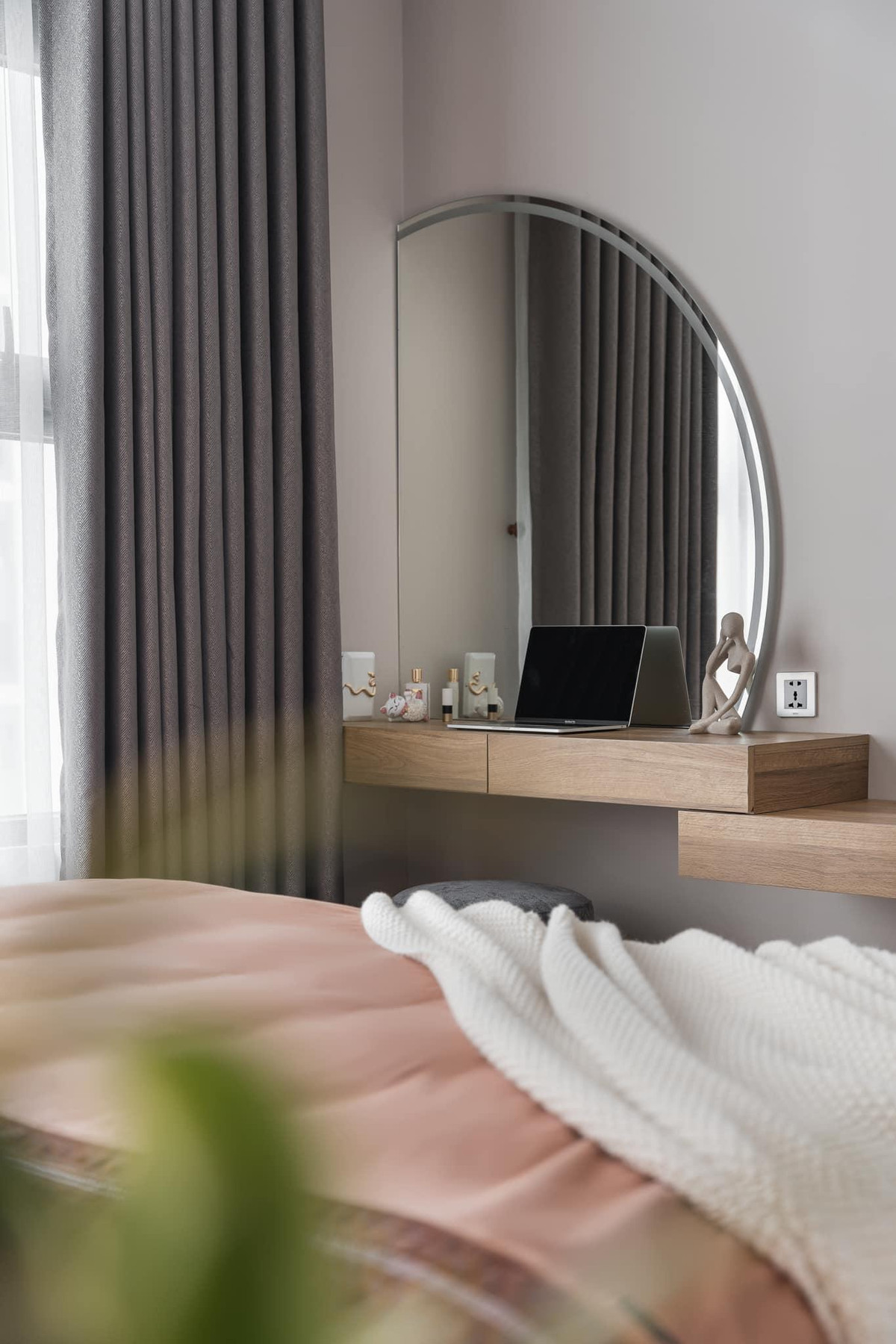 Can ho pha tron hai phong cach doi lap nhung dep khong tuong-Hinh-15