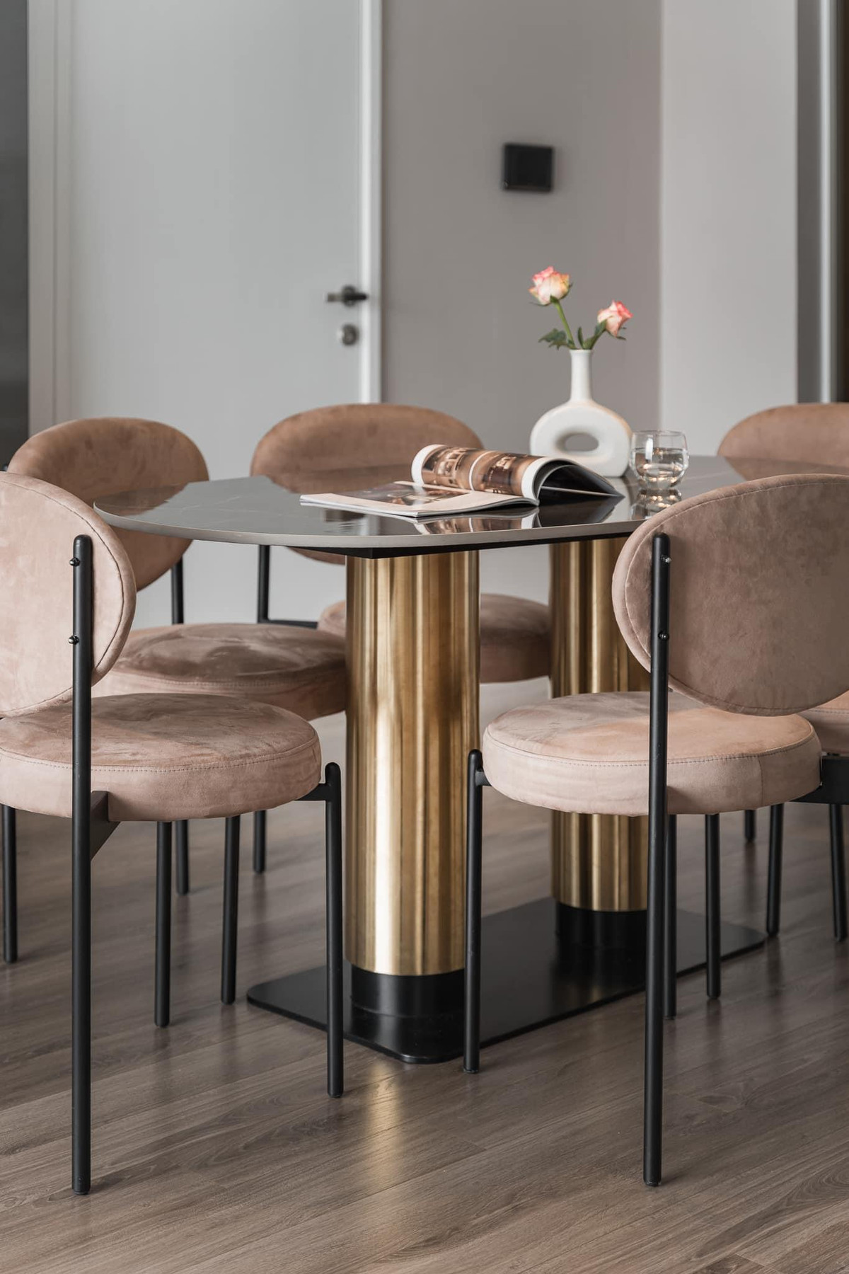 Can ho pha tron hai phong cach doi lap nhung dep khong tuong-Hinh-11