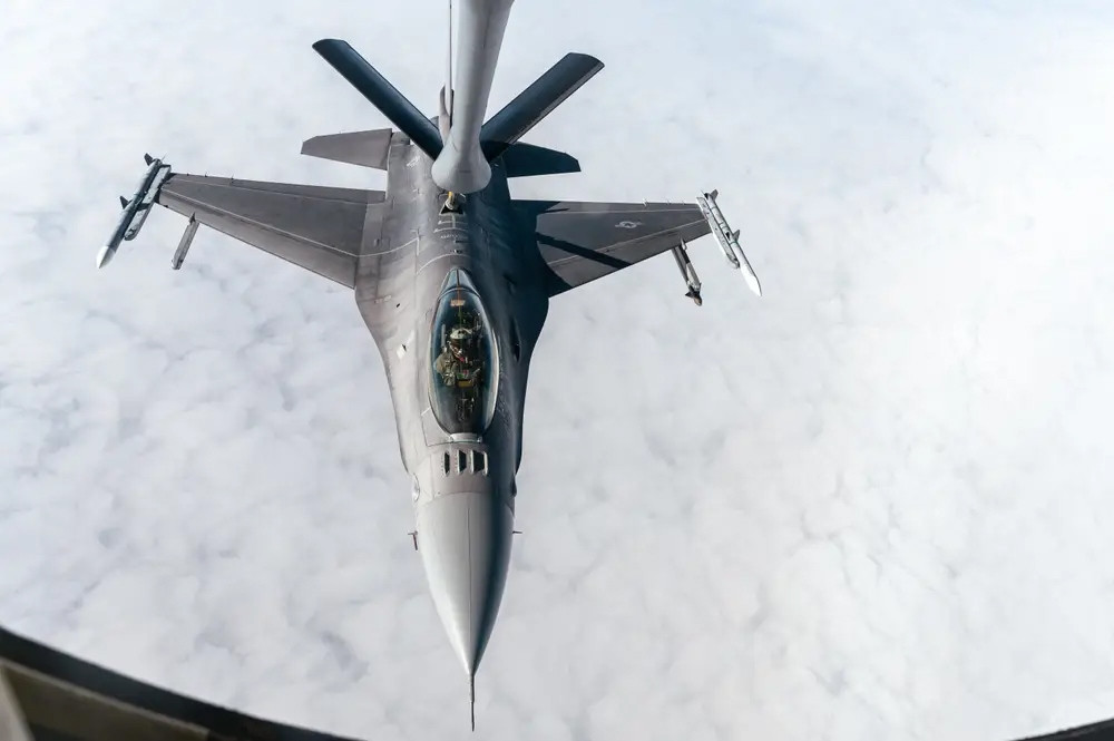 F-16 đến Ukraine có thể quá ít, quá trễ để tạo đột phá trên chiến trường F-16 den Ukraine co the qua it, qua tre de tao dot pha tren chien truong
