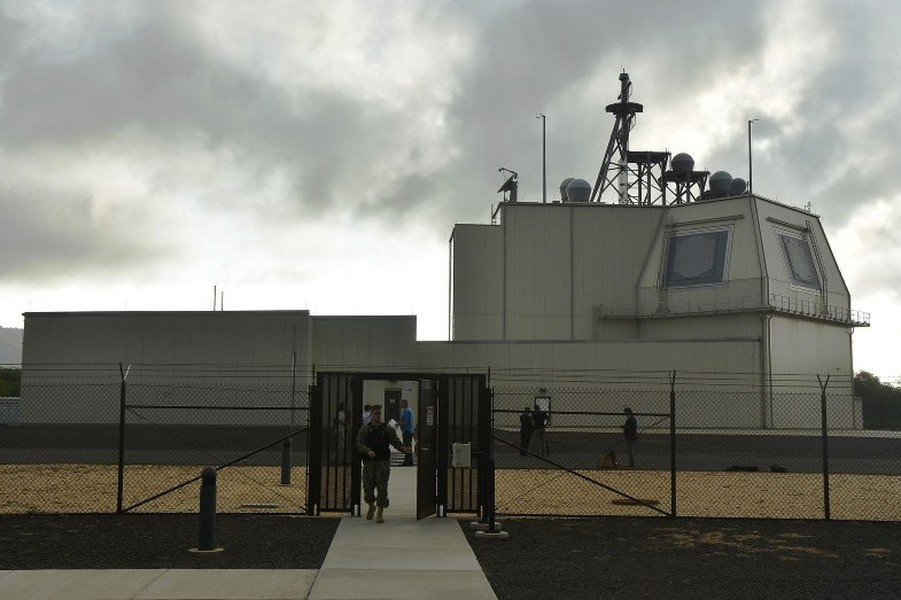 Chúng ta hãy nhớ lại rằng mới đây Lầu Năm Góc còn bày tỏ ý định tăng cường lực lượng của mình ở Đức bằng tên lửa tầm xa, độ chính xác cao, đó là triển khai tổ hợp tên lửa di động mặt đất Typhon, được xem như các bệ phóng di động của hệ thống Aegis. Theo Reporter.