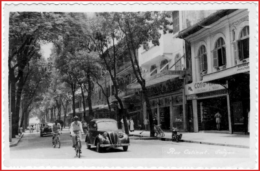 Phố Catinat năm 1954.
