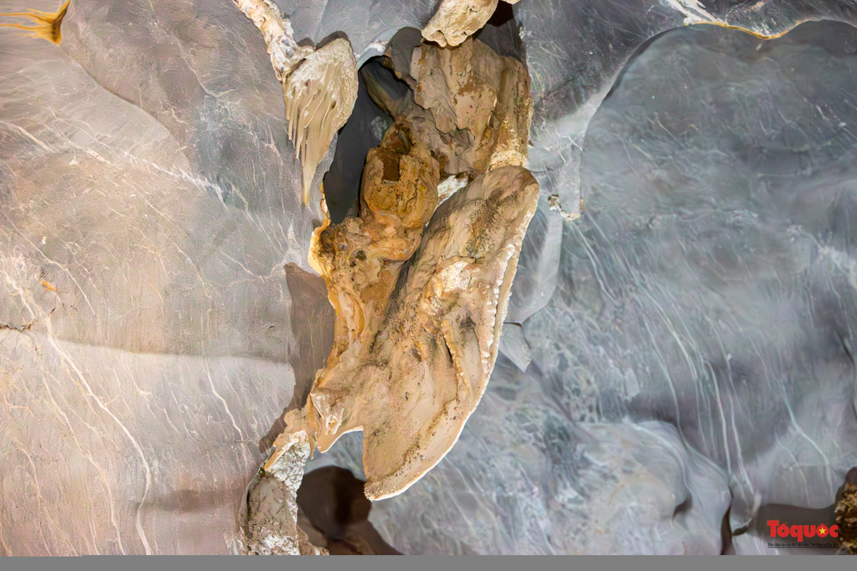 Những hình thù kỳ quái được kết tạo từ các giọt nước