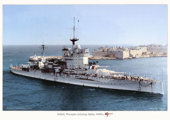  11. HMS Warspite – Anh. Thời gian hoạt động: 1915–1945. Thành tích: Một trong những tàu thiết giáp có sự nghiệp đáng tự hào nhất trong lịch sử Hải quân Hoàng gia Anh, tham gia nhiều trận chiến quan trọng trong cả hai Thế chiến, như trận Jutland (1916). Ảnh: Pinterest.