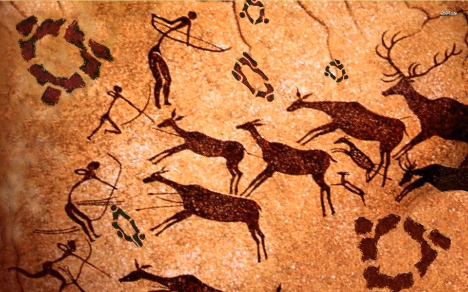  5. Nghệ thuật trên đá. Các tác phẩm nghệ thuật, như tranh vẽ trong các hang động, cho thấy sự sáng tạo và khả năng biểu đạt của người tiền sử. Các hình vẽ thường mô tả cảnh săn bắn và động vật. Ảnh: Pinterest.