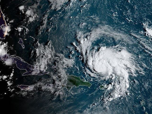  4. Bão Dorian (2019) - Sức gió tối đa: 295 km/h. Dorian là một trong những cơn bão mạnh nhất ở vùng Đại Tây Dương, gây thiệt hại nghiêm trọng ở Bahamas. Ảnh: Pinterest.