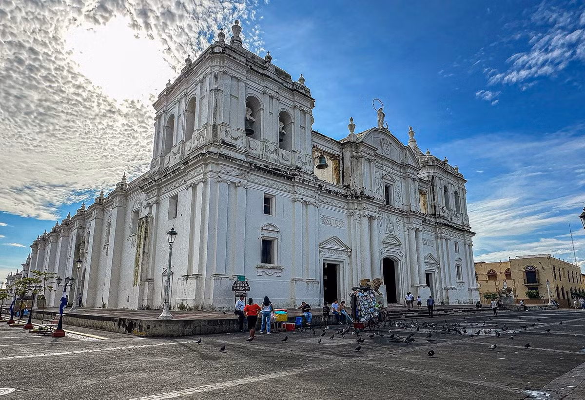 Vào năm 2011, nhà thờ lịch sử này đã được UNESCO công nhận là Di sản văn hóa thế giới. Ảnh: Dan Round the World.