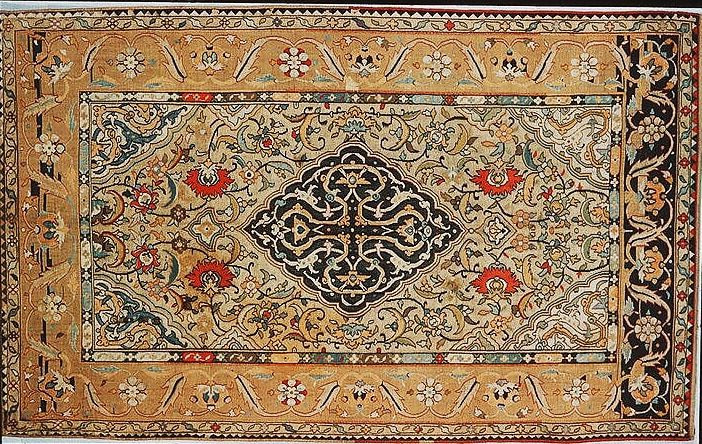  9. Thảm cổ. Thảm từ các nền văn hóa khác nhau, như thảm Ba Tư, không chỉ là vật trang trí mà còn là một tác phẩm nghệ thuật, thể hiện gu văn hóa của gia chủ. Ảnh: Pinterest.