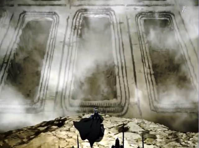 Có nhiều mô tả khác nhau về cách thức quân Tần thảm sát đối phương. Nhiều tài liệu cho rằng quân Tần đã dồn hàng binh xuống các hố lớn và chôn sống họ, nhưng cũng có nguồn viết họ chết vì bị chém giết.