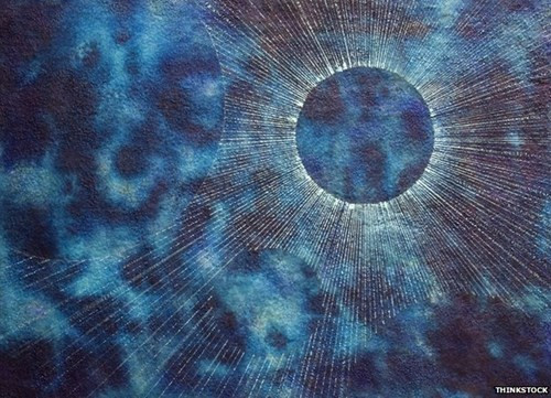 Tuy nhiên, hơn 200 năm sau, cuối cùng các nhà nghiên cứu cũng đưa ra được lý do gì khiến "Ngày đen tối" xảy ra. Đó là kết quả của một vụ cháy rừng hết sức dữ dội bùng lên từ Canada. Những cột khói lớn đã cuồn cuộn bốc lên tầng cao khí quyển, kèm với đó là sương mù và mây dày đặc che phủ đã gây nên hiện tượng bầu trời đen kịt tại New England.