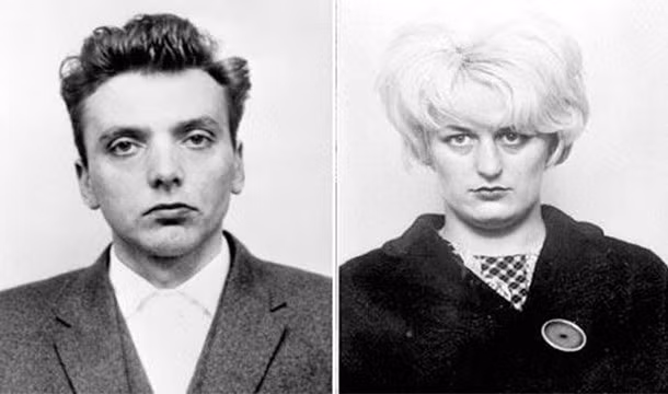4. Ian Brady và Myra Hindley đã giết chết 5 trẻ em từ năm 1963 đến năm 1965, ở Greater Manchester, Anh. Nạn nhân của chúng có độ tuổi từ 10 - 17 tuổi, đã lạm bị dụng tình dục trước khi bị sát hại dã man. Thi thể của nạn nhân thứ 5 hiện giờ vẫn chưa được tìm thấy. Cả Brady và Hindley sau đó đã bị kết án tù chung thân. Hindley chết trong tù vào năm 2002, trong khi Brady bị quản chế tại Bệnh viện Ashworth, nơi hắn vẫn tuyệt thực và phải sống bằng việc truyền dịch cho đến ngày nay.