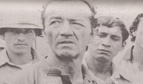 23. Camargo, kẻ giết người hàng loạt của Colombia được cho là đã hãm hiếp, giết chết và dùng dao rựa chặt xác hơn 150 cô gái trẻ ở Colombia và Ecuador trong những năm 1970 - 1980. Hắn bị bắt ở Ecuador và bị kết án 16 năm tù vào năm 1989, theo mức án cao nhất ở đất nước này. Tháng 11/1994, hắn bị người thân của một trong các nạn nhân giết chết trong tù.