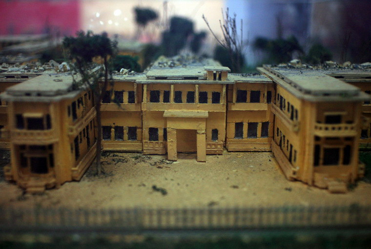 Cho đến tận ngày 27/1/1973, khi Hiệp định Paris đuợc ký kết, hòa bình lập lại ở miền Bắc, các bộ phận ở nơi sơ tán của Bệnh viện Bạch Mai mới được lệnh chuyển tất cả phương tiện, máy móc trở về Hà Nội, từng bước ổn định mọi công việc hoạt động bình thường. Năm 1974, Bệnh viện Bạch Mai được sửa chữa và xây dựng lại.