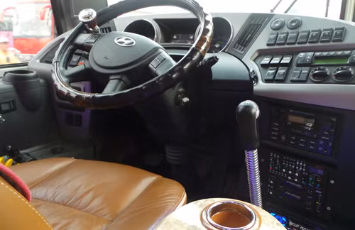 Một trong 2 chiếc ghế trên xế sang của người Điện Biên.