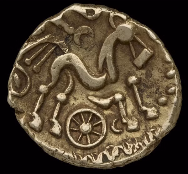 Tiền xu hình ngựa cách điệu của người Celtic cổ đại.
