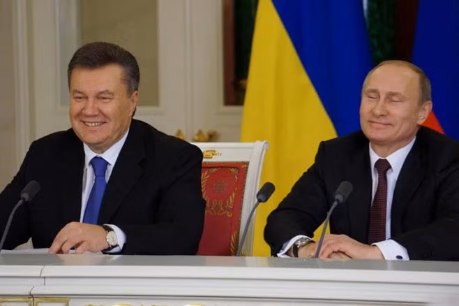 Ông Yanukovych và Tổng thống Putin trong một hội nghị hồi tháng 12/2013 tại điện Kremlin.