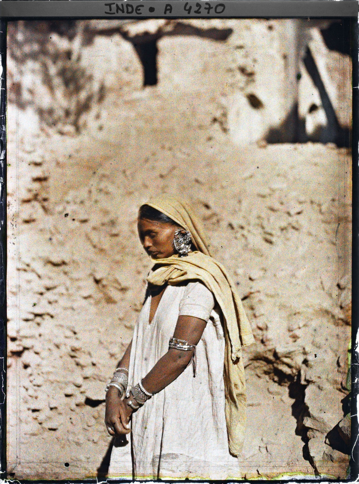 Một nữ tín đồ Hindu.