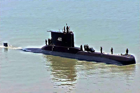 Tàu ngầm phi hạt nhân tấn công lớp Cakra Type 209/1300 của Hải quân Indonesia.