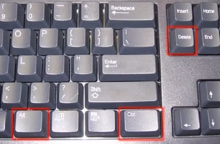 Các tổ hợp phím tắt này không chỉ hoạt động trong trình soạn thảo mà còn có mặt trên các trình duyệt nổi tiếng hiện nay. Sử dụng thông thạo các tổ hợp phím thông thường như Ctrl + V, Home + D hay Alt + Spacebar + N, Shift + F10 sẽ giúp bạn tiết kiệm được rất nhiều thời gian rê chuột và sử dụng menu chuột phải mỗi ngày.