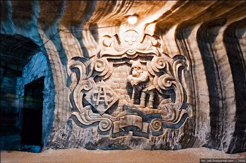 Công trình điêu khắc tỉ mỉ được làm từ muối.