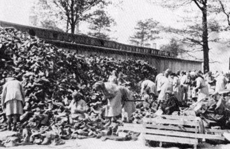 Bức hình gợi lại nỗi đau của một phần lịch sử (Ảnh Tư liệu).