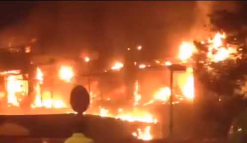 Cháy dữ dội tại quán bar Luxury Club.