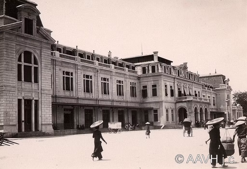 Diện mạo ga Hà Nội năm 1931. Ảnh tư liệu.