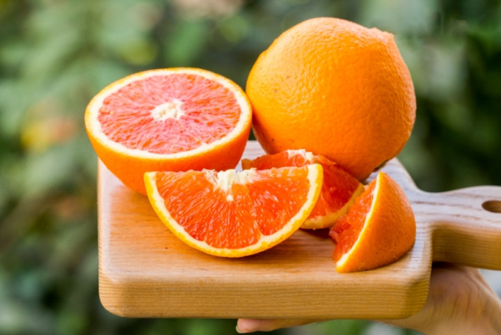 Ăn 1 quả cam/ngày có thể thay đổi thể lực 'kỳ diệu': Khỏe từ nội tạng đến làn da - Hình 4 An 1 qua cam/ngay co the thay doi the luc 'ky dieu': Khoe tu noi tang den lan da-Hinh-4